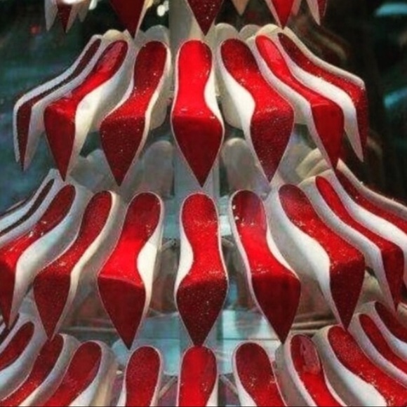 Meet your Posher, Brooke - Picture 1 of 1